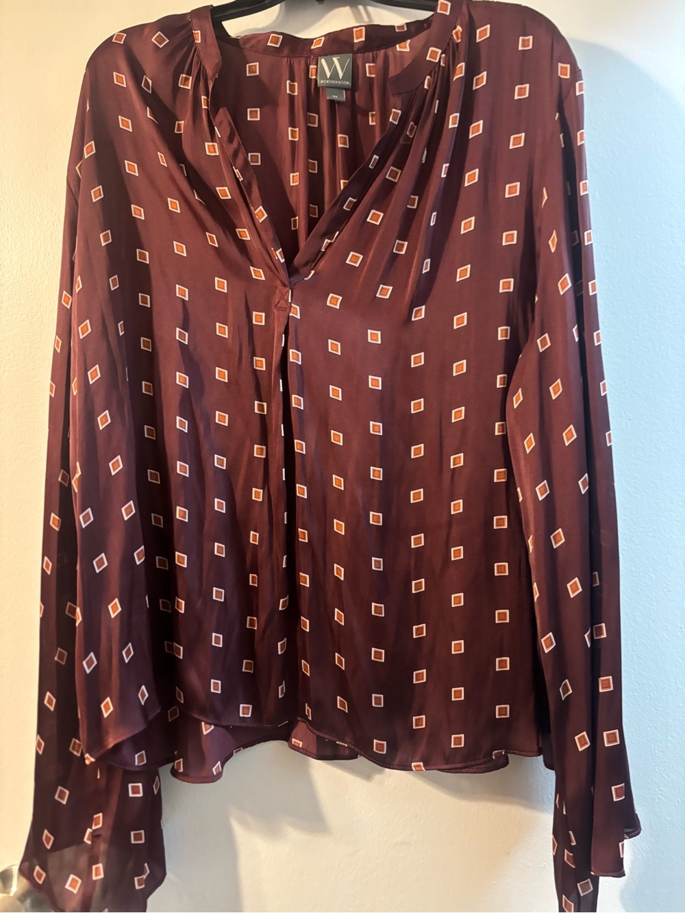 Worthington Burgundy Geometric V-Neck Blouse NWOT
